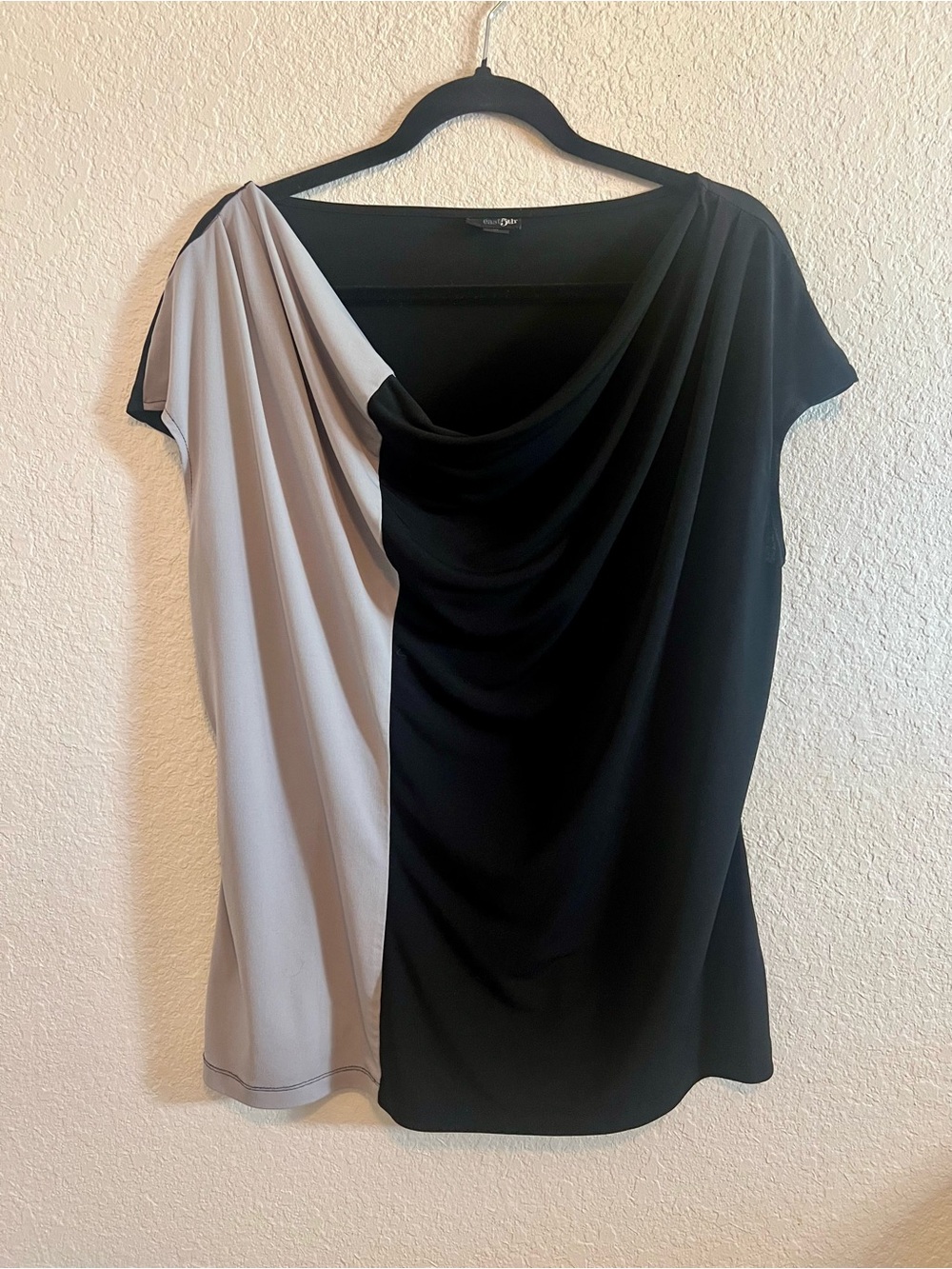 East 5th Two-Tone Black and Light Gray Draped Cowl Tunic